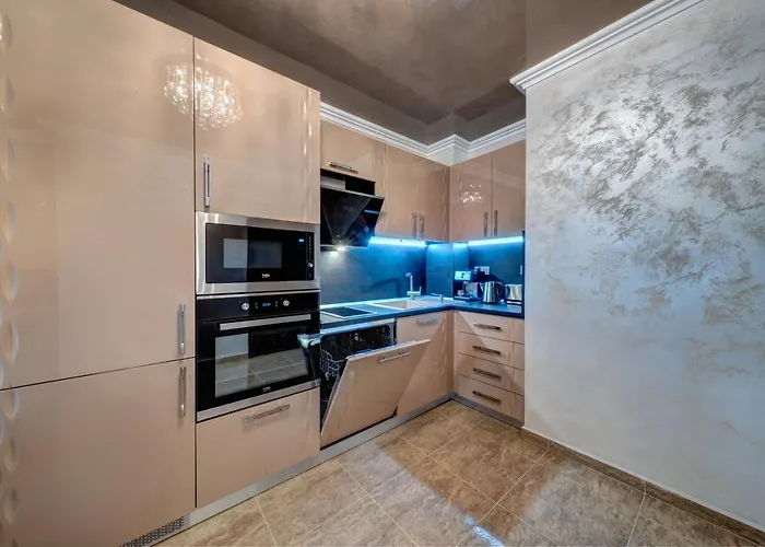 Апартамент Luxe Olymp In